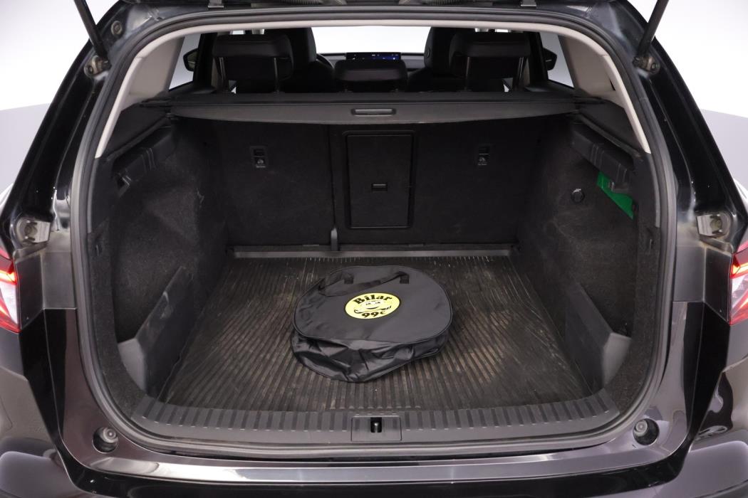 SKODA Enyaq 2022
