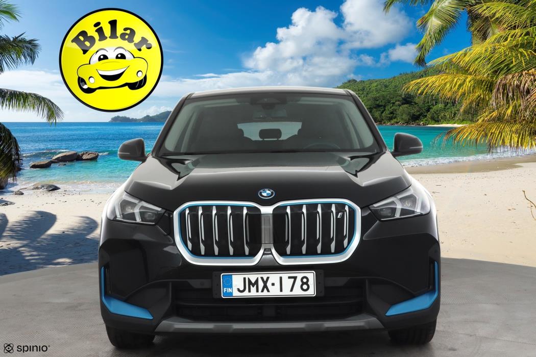 BMW iX1 2023