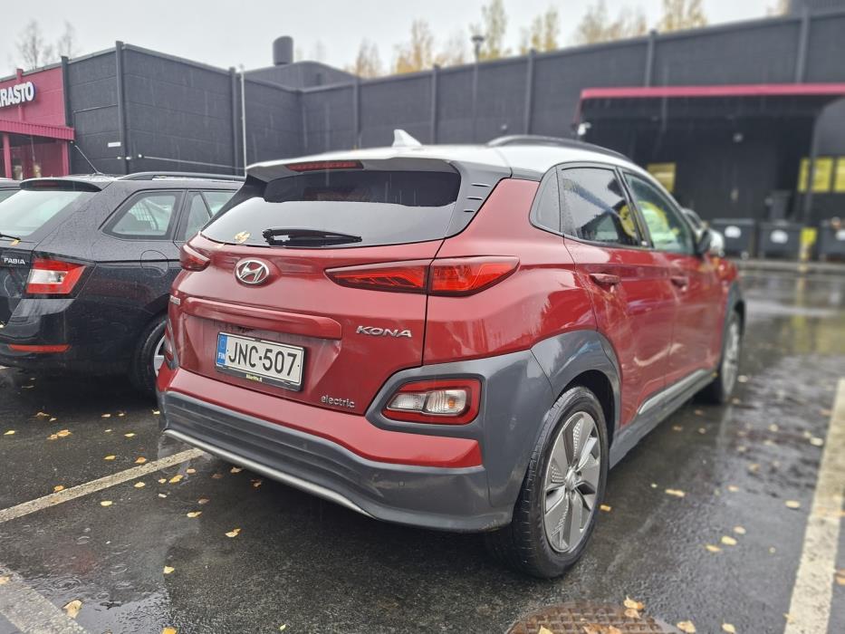 HYUNDAI KONA 2021