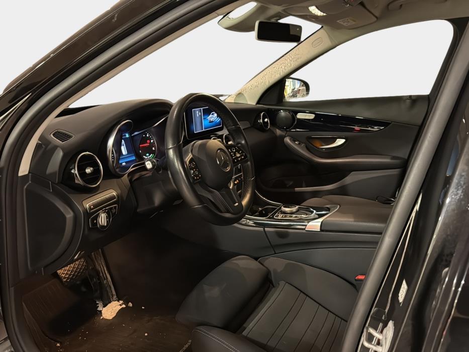 MERCEDES-BENZ C 2020