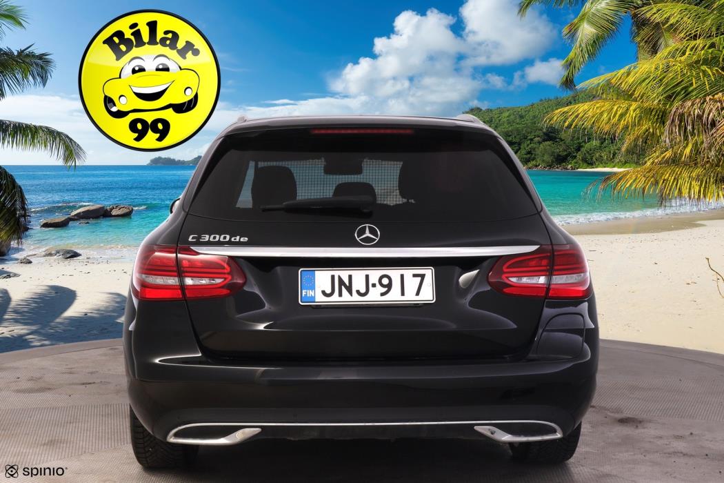 MERCEDES-BENZ C 2020