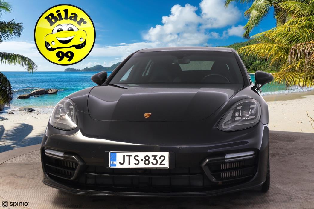 PORSCHE Panamera 2022