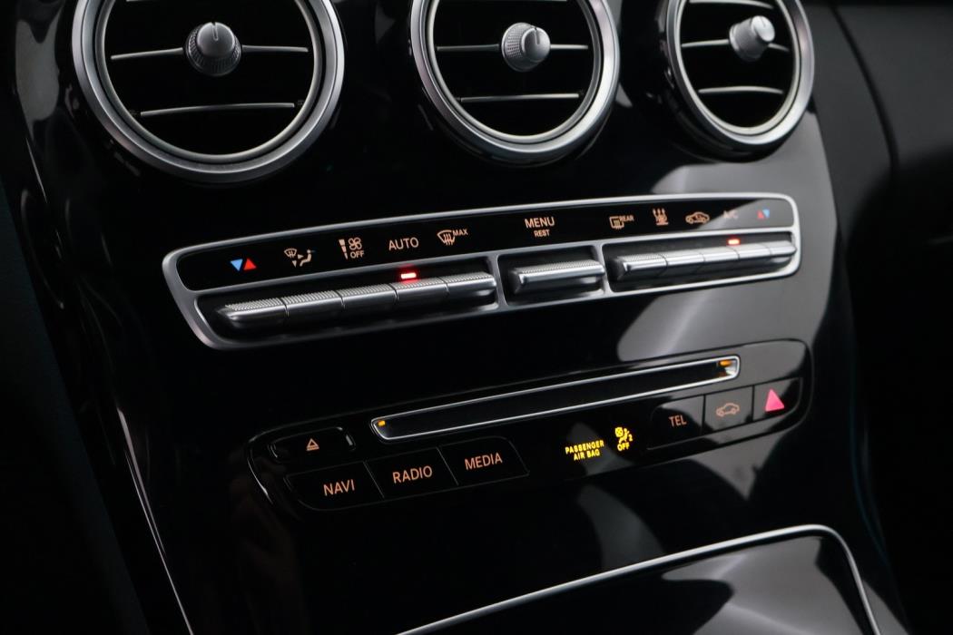 MERCEDES-BENZ C 2016