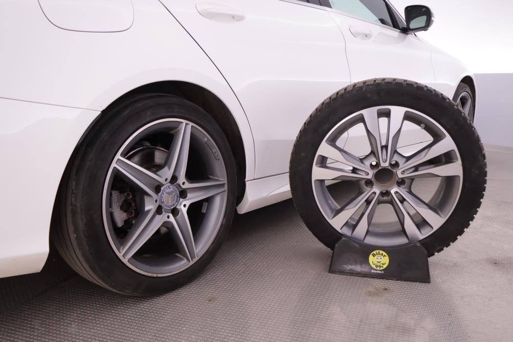 MERCEDES-BENZ C 2016