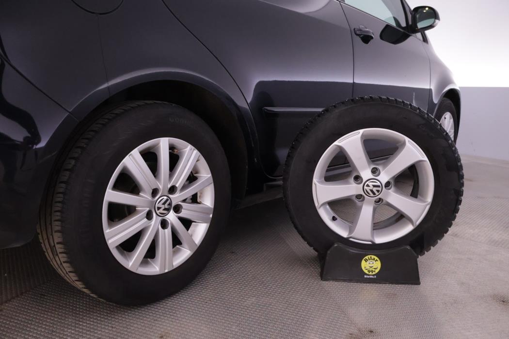 VOLKSWAGEN Golf Plus 2012