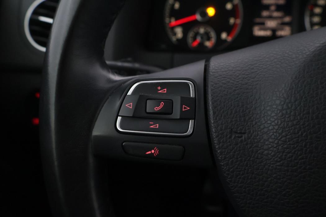 VOLKSWAGEN Golf Plus 2012