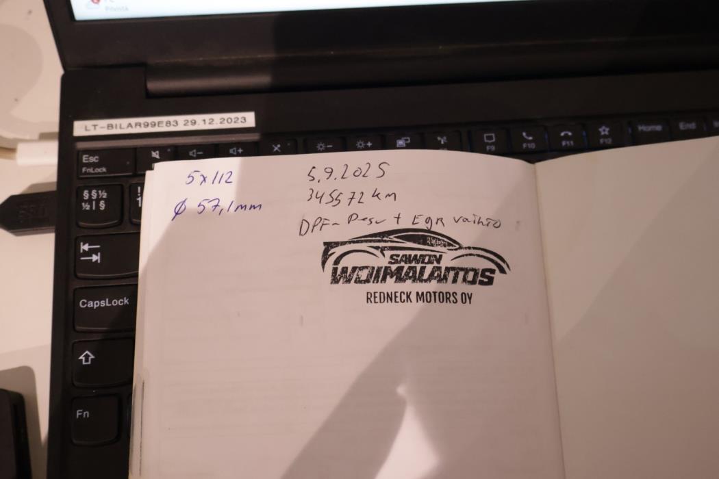 VOLKSWAGEN Passat 2011