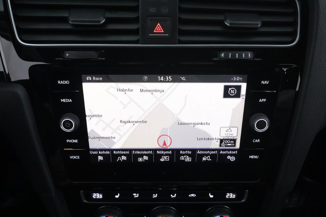 VOLKSWAGEN Golf 2018