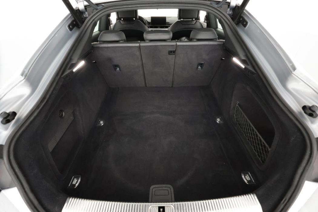 AUDI A5 2021