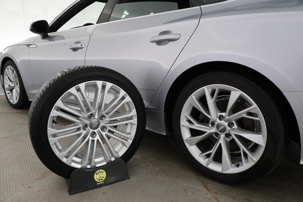AUDI A5 2021