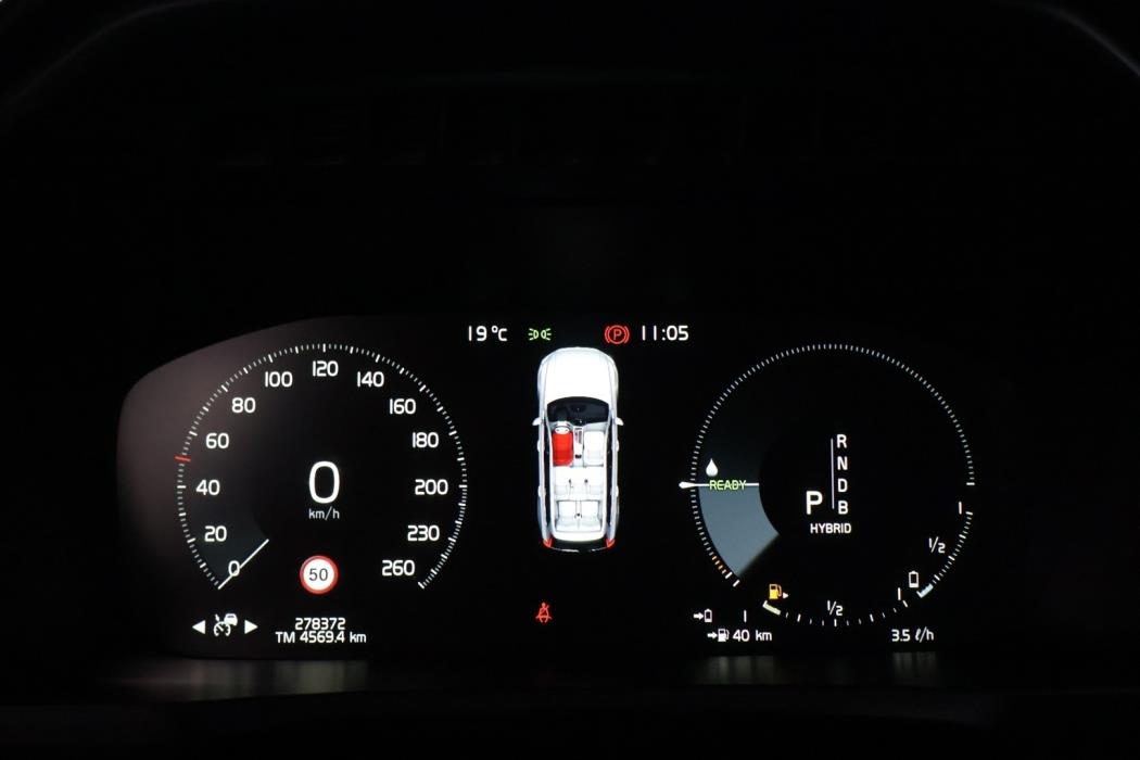 VOLVO XC90 2016