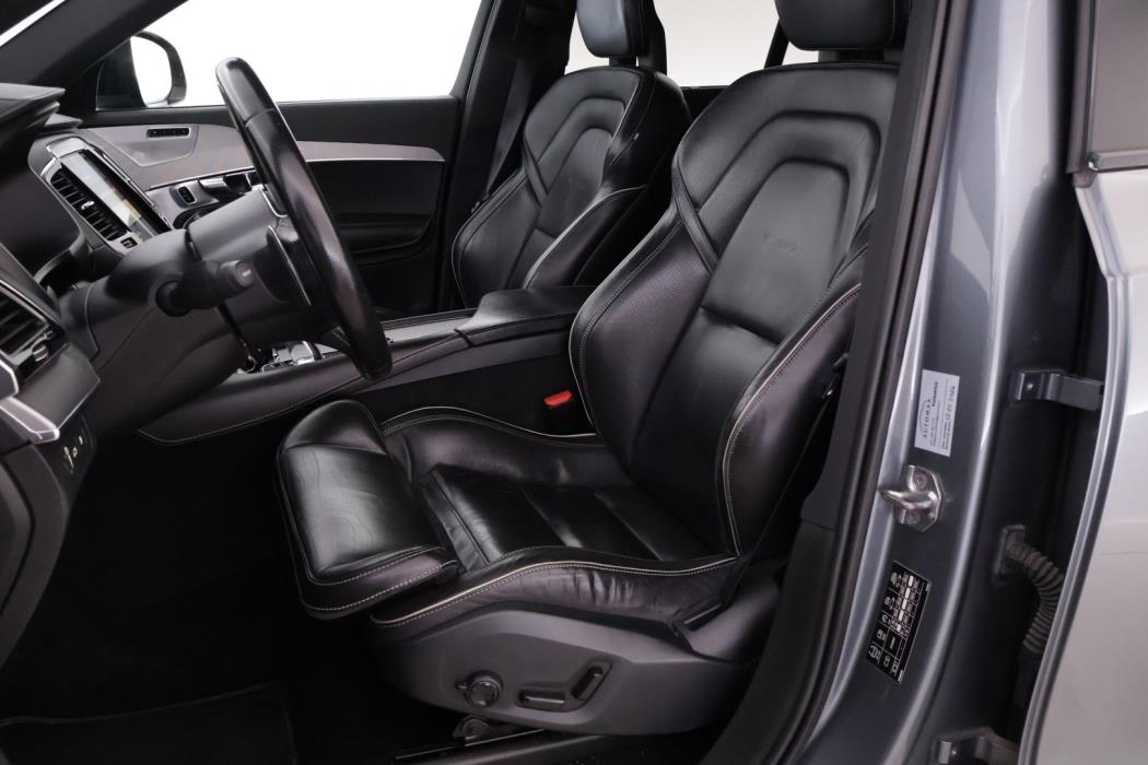 VOLVO XC90 2016