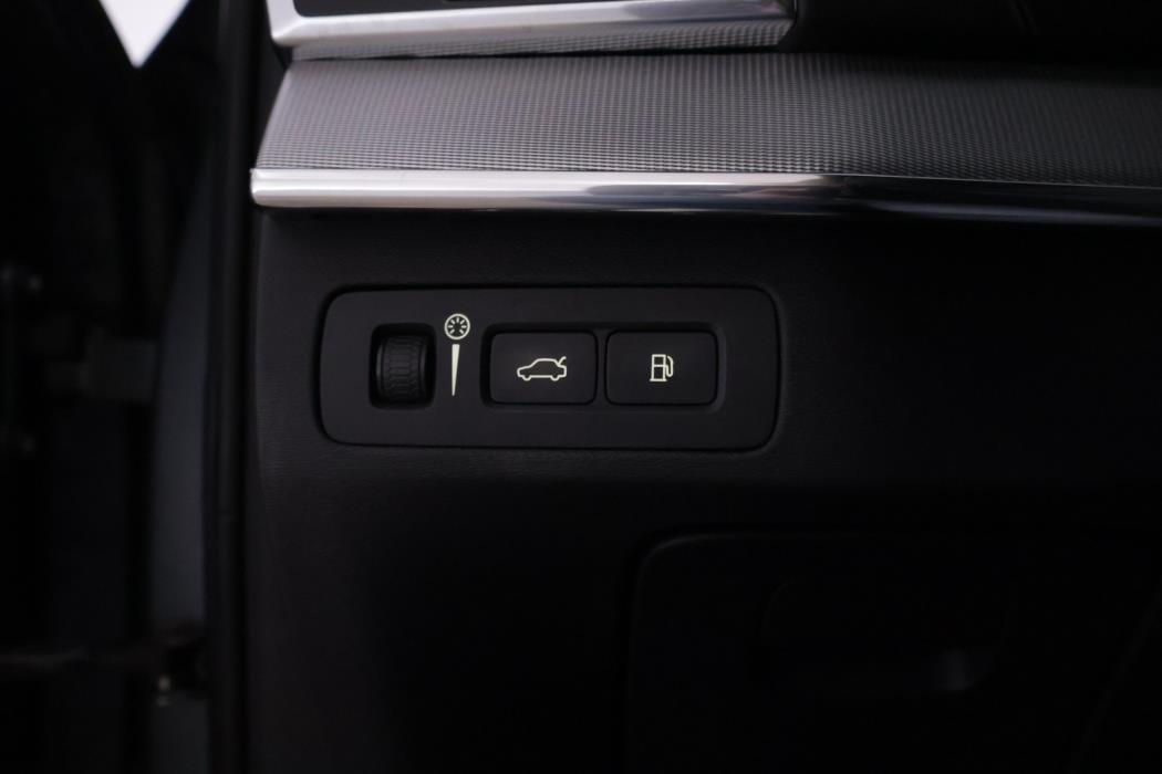 VOLVO XC90 2016