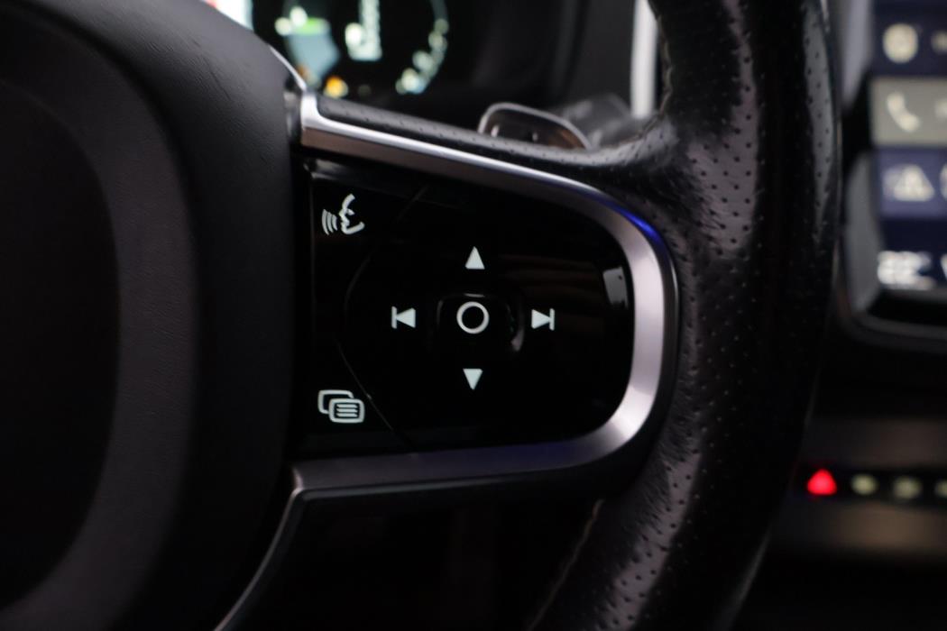 VOLVO XC90 2016