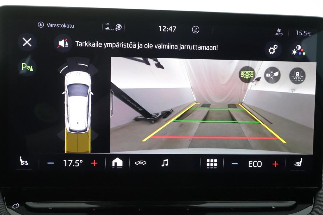 SKODA Enyaq 2023