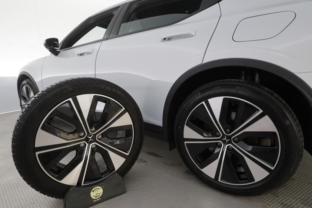 POLESTAR 2 2023
