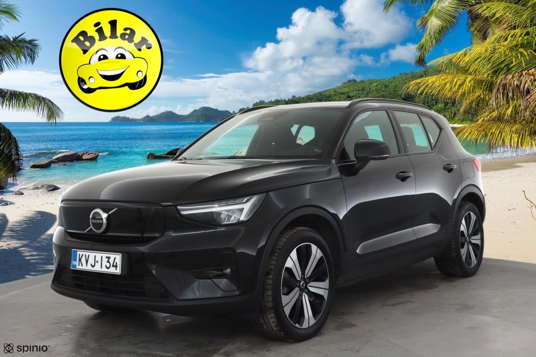 VOLVO XC40 2023