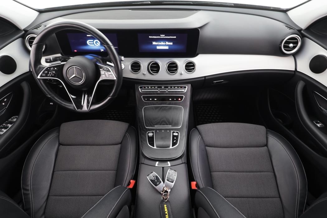 MERCEDES-BENZ E 2021