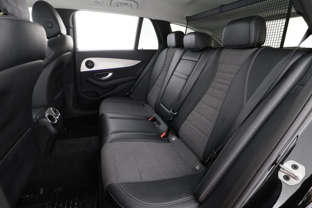 MERCEDES-BENZ E 2021