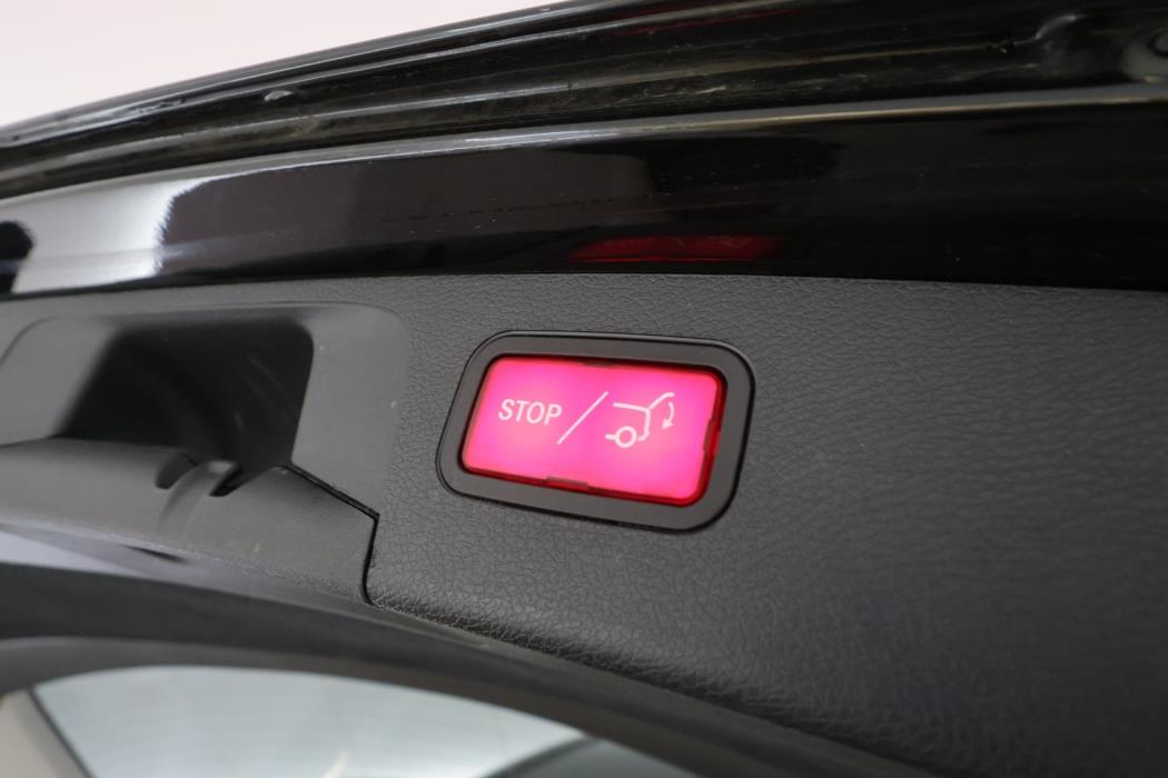 MERCEDES-BENZ E 2021