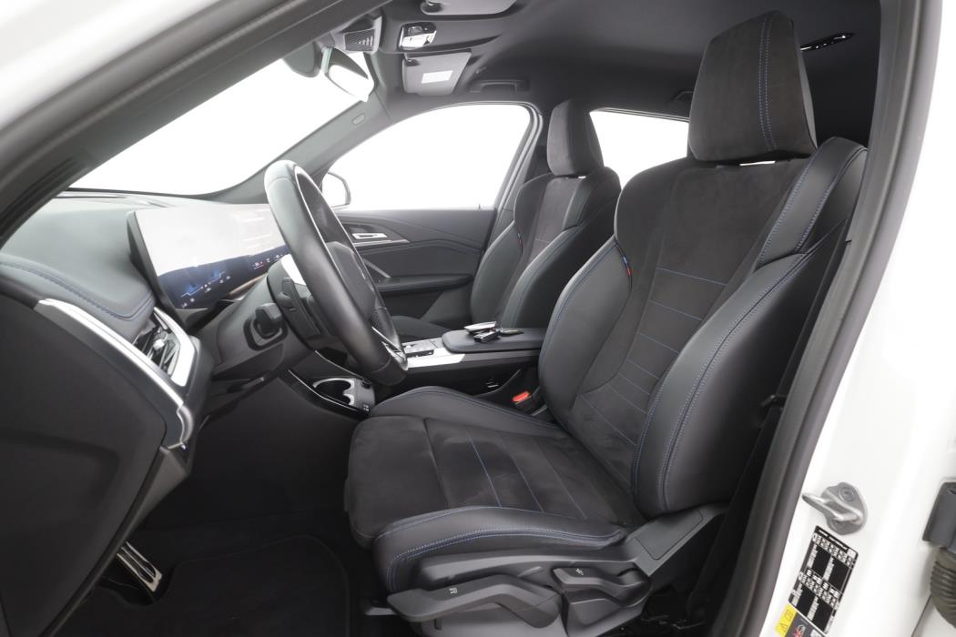 BMW iX1 2023