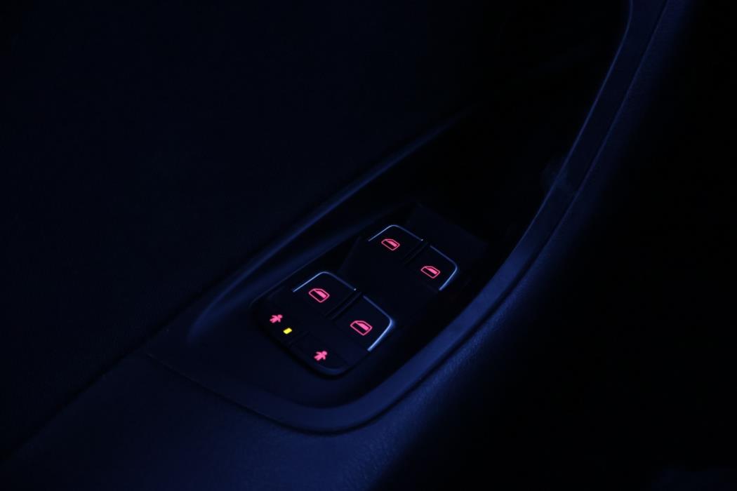 AUDI A6 2012