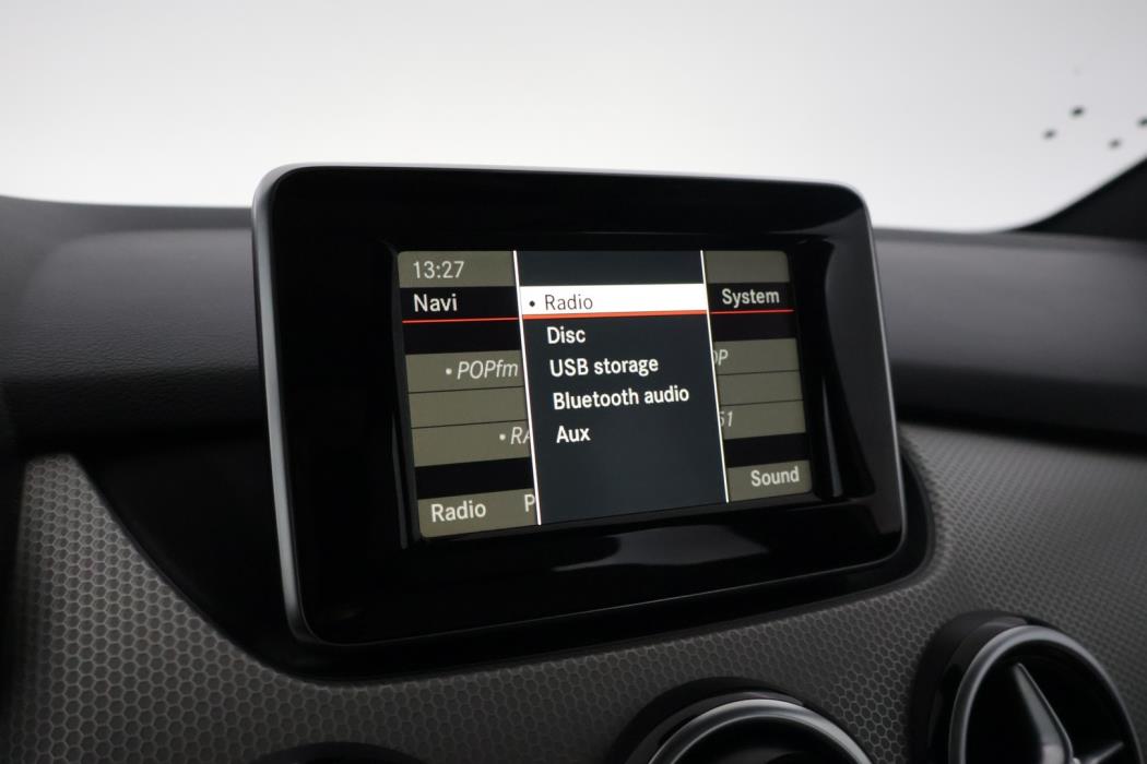 MERCEDES-BENZ B 2013