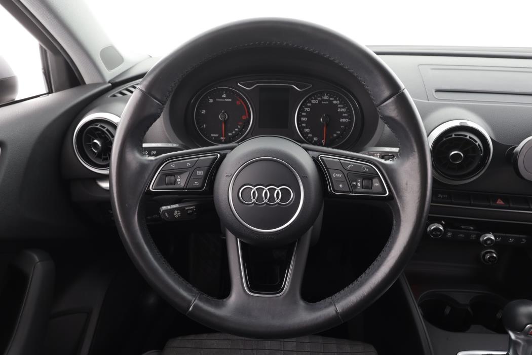AUDI A3 2017
