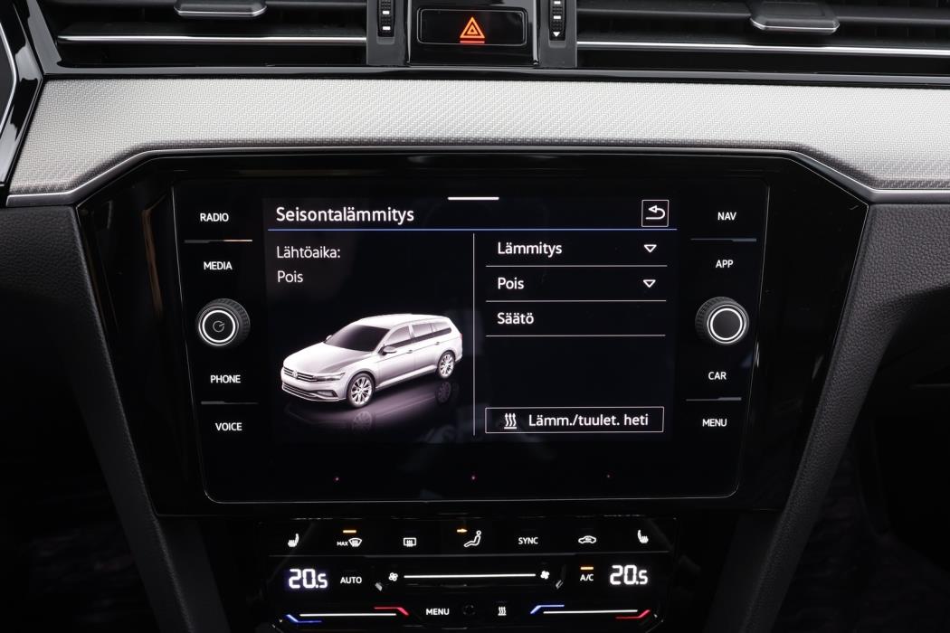 VOLKSWAGEN Passat 2021