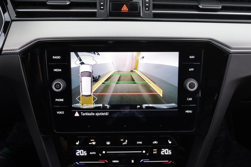 VOLKSWAGEN Passat 2021