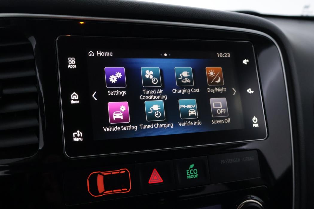 MITSUBISHI OUTLANDER PHEV 2017