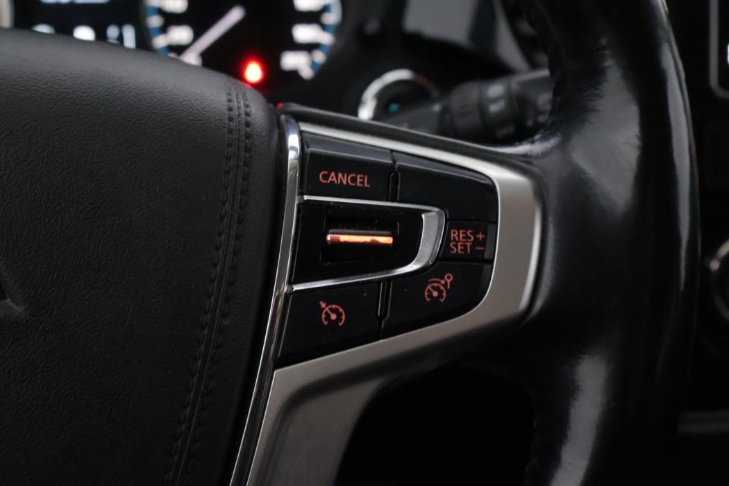 MITSUBISHI OUTLANDER PHEV 2017