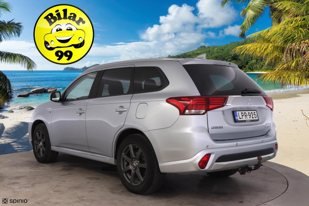 MITSUBISHI OUTLANDER PHEV 2017