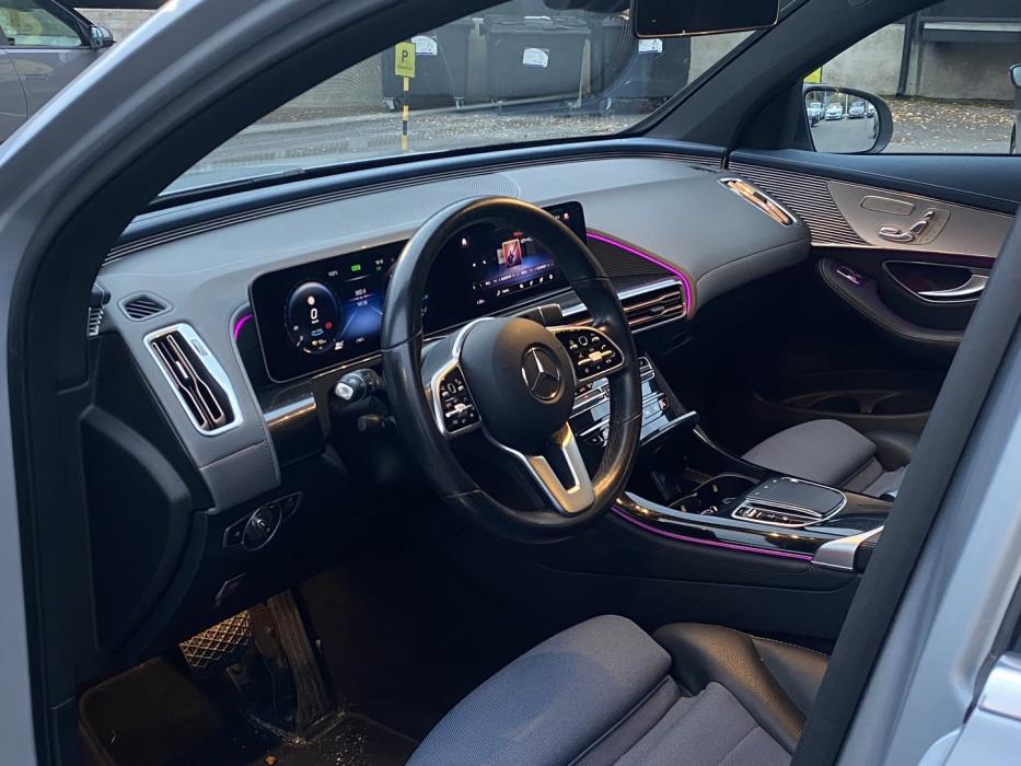 MERCEDES-BENZ EQC 2020