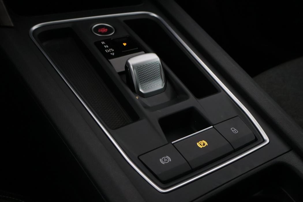 SEAT LEON SPORTSTOURER 2022