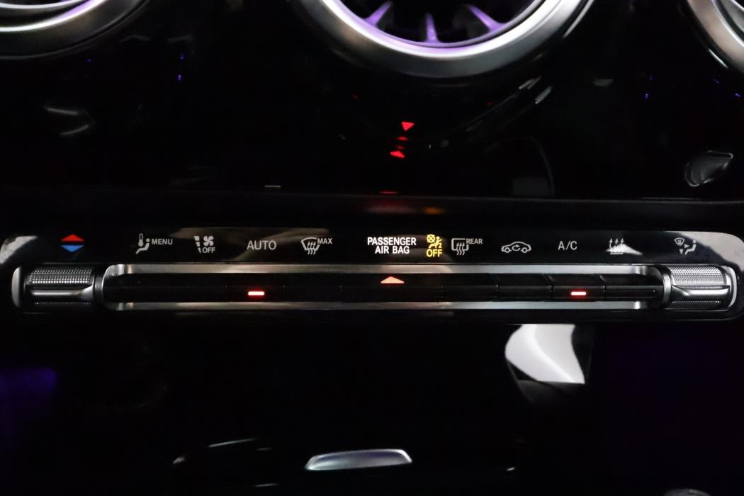 MERCEDES-BENZ CLA 2024