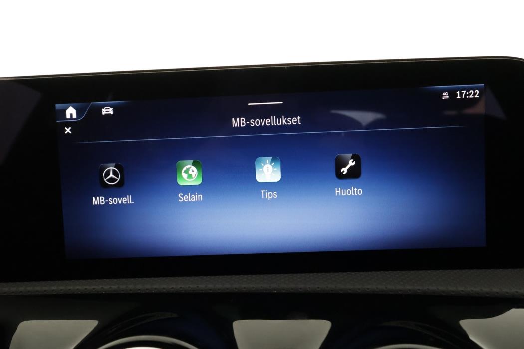 MERCEDES-BENZ CLA 2024