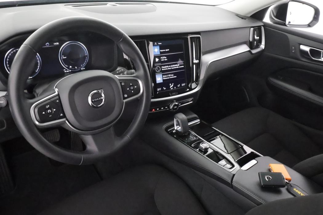 VOLVO V60 2022