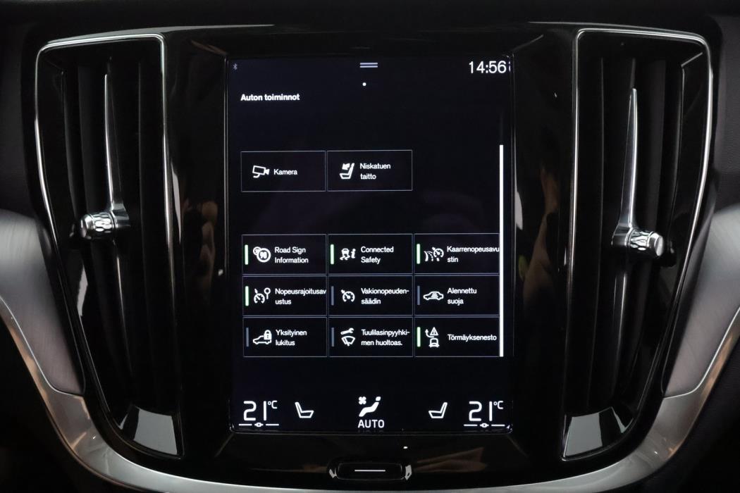 VOLVO V60 2022