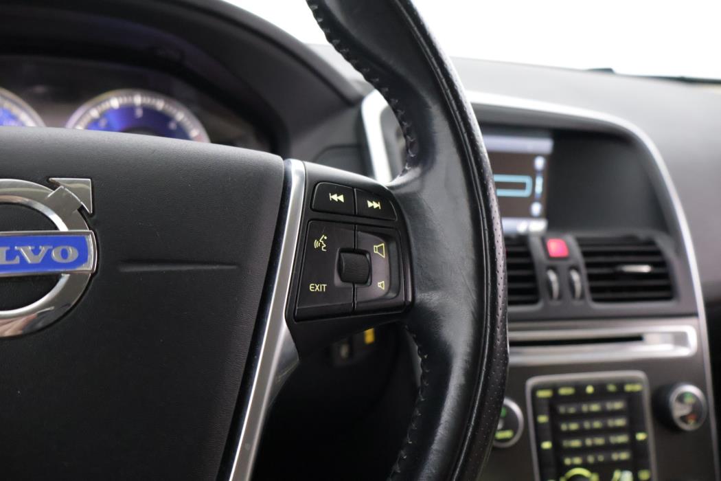 VOLVO XC60 2013