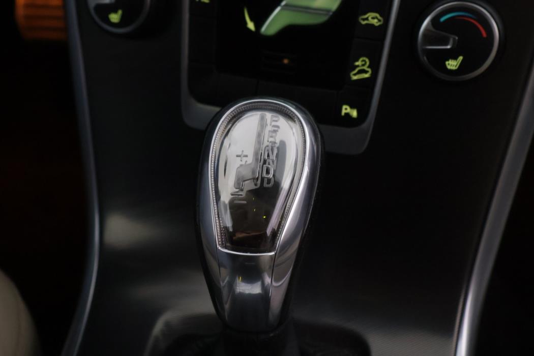VOLVO XC60 2013