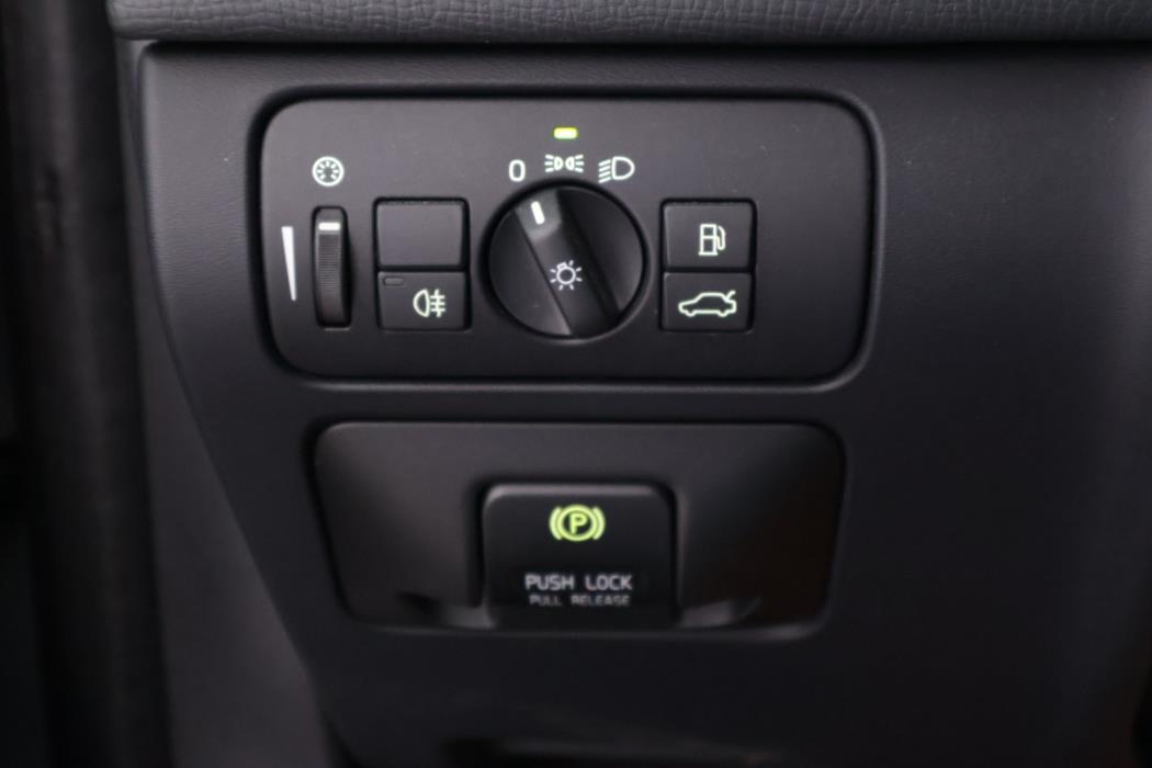VOLVO XC60 2013