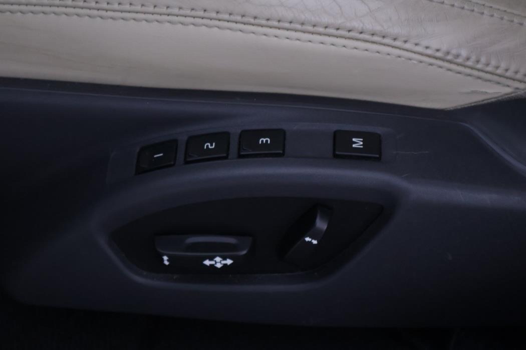 VOLVO XC60 2013