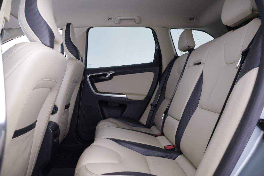 VOLVO XC60 2013