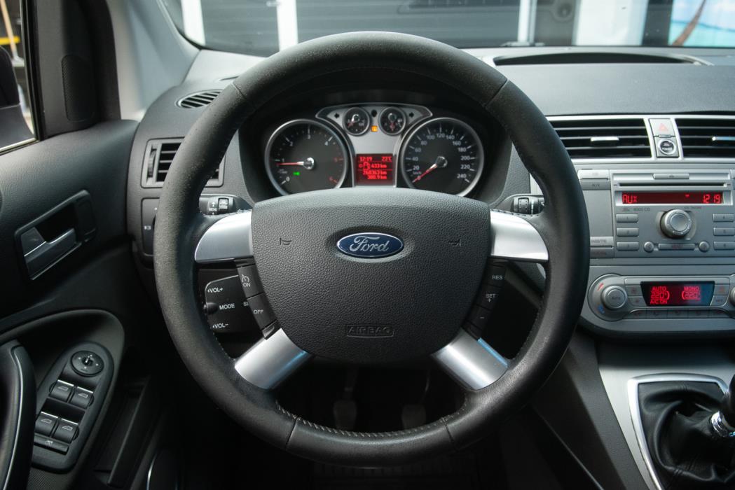 FORD Kuga 2010