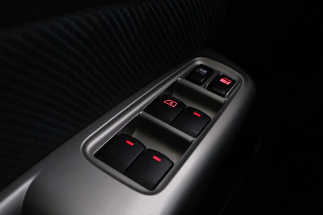 SUBARU Forester 2010