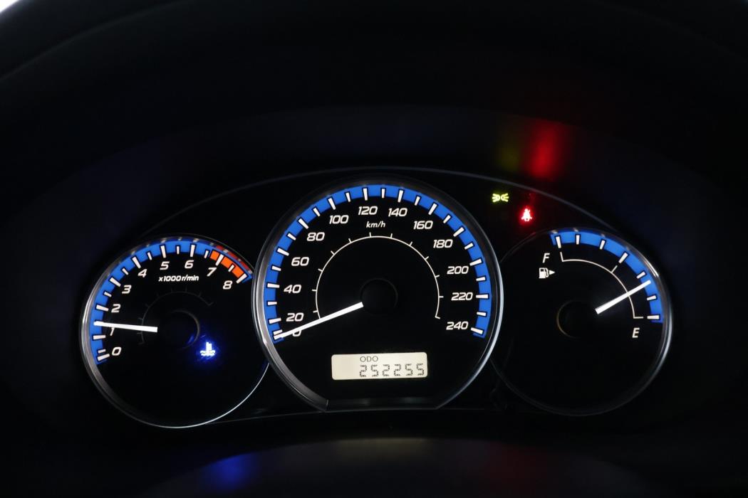 SUBARU Forester 2010