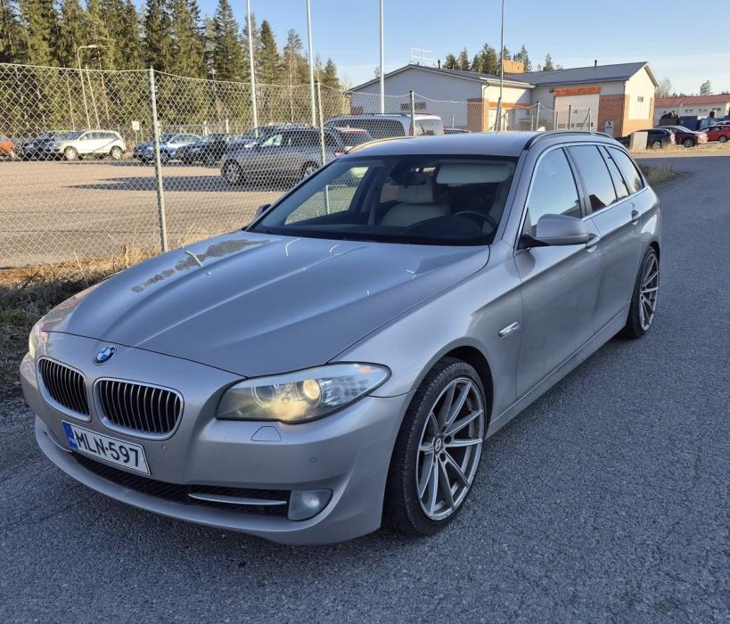 BMW 520 2013