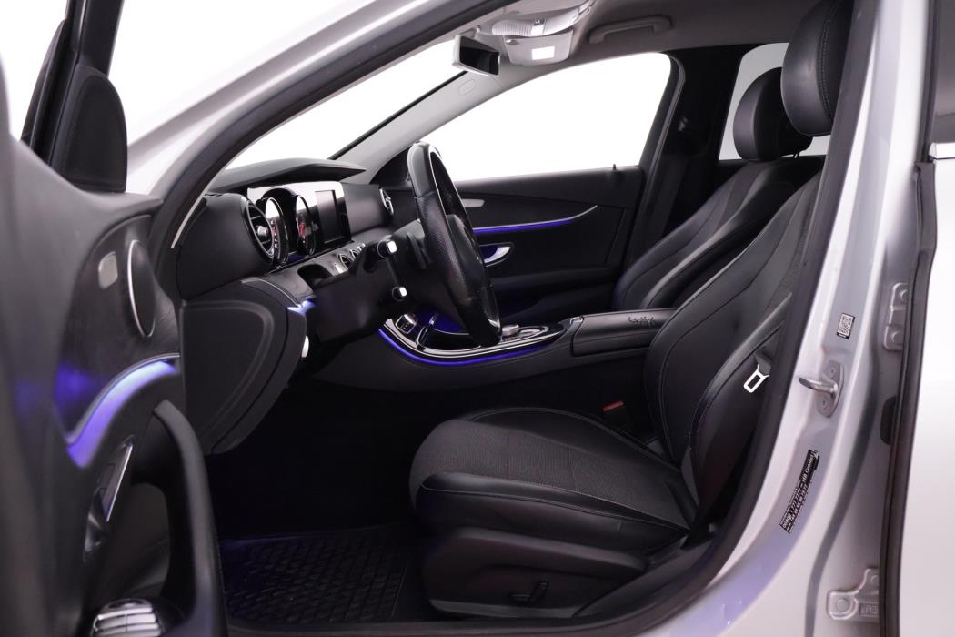 MERCEDES-BENZ E 2017