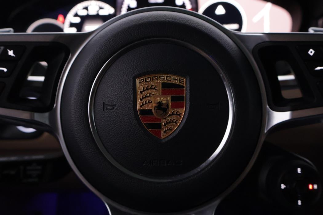 PORSCHE Cayenne 2019